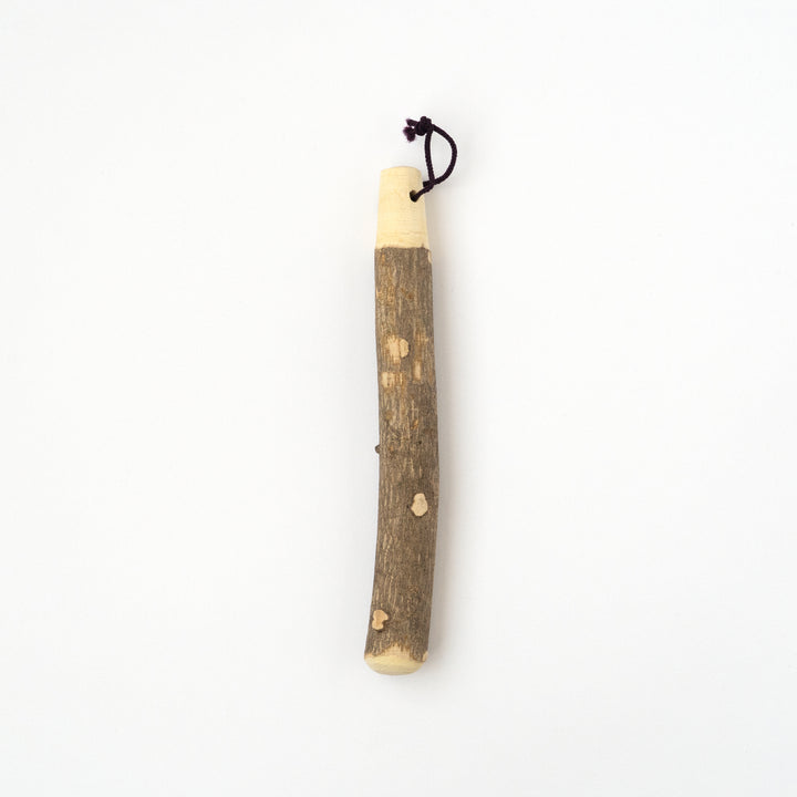 SURI / WOODEN PESTLES