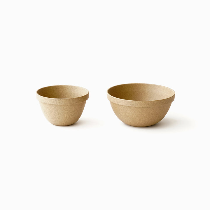 HASAMI PORCELAIN / DEEP ROUND BOWL / NATURAL / 7 3/8" DIA x 3 1/2"