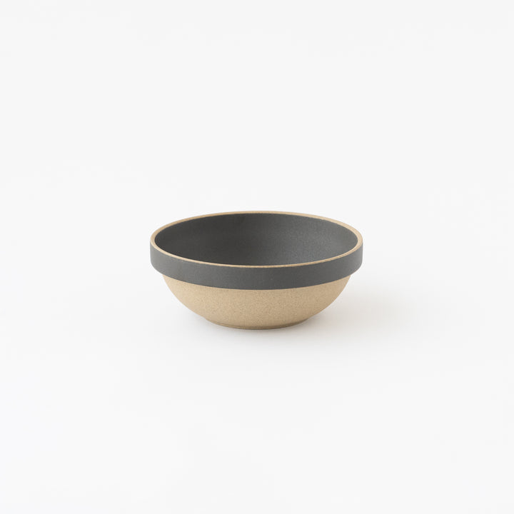 HASAMI PORCELAIN Round Bowl 5 5/8" Black