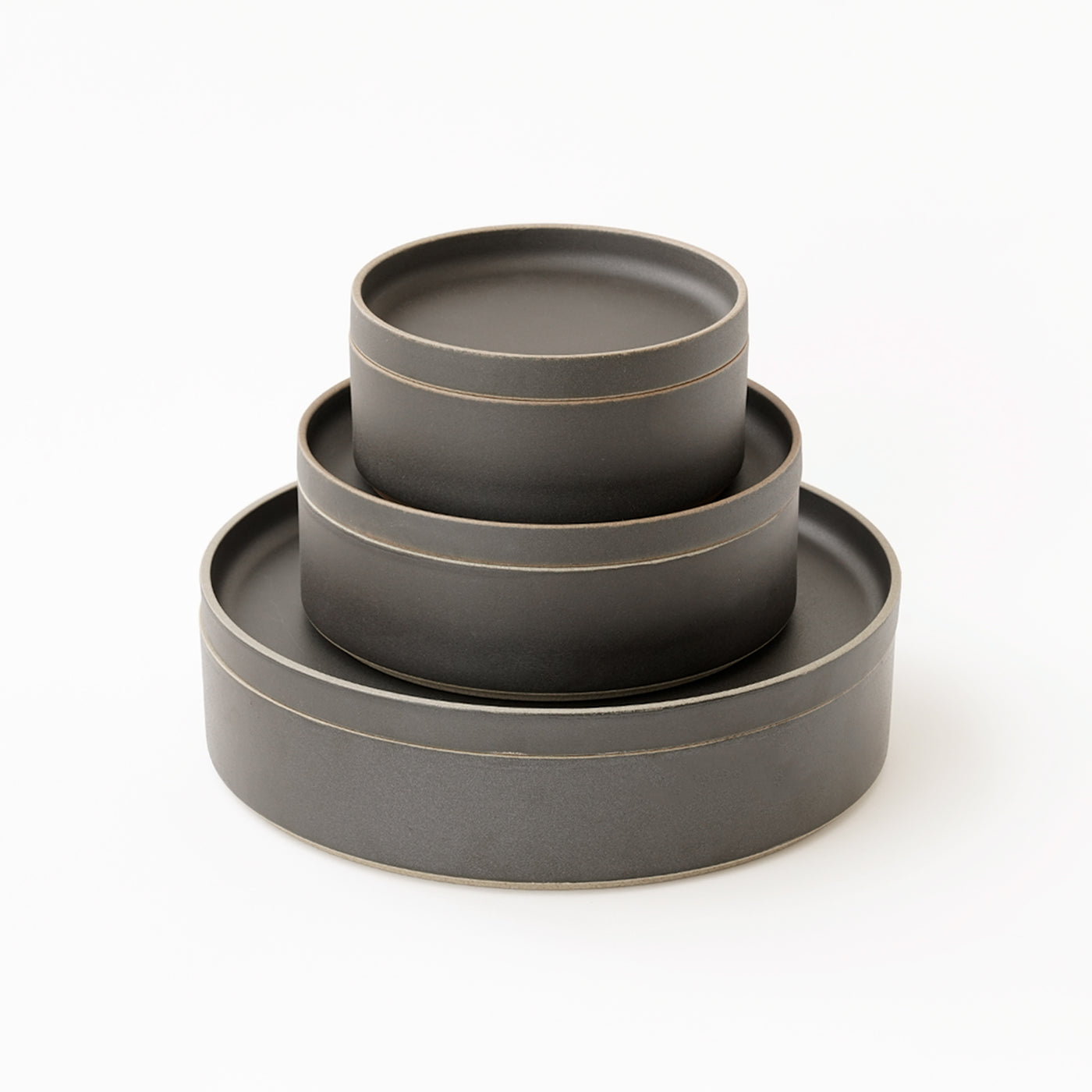 Hasami Porcelain Plate 5 5/8" Black