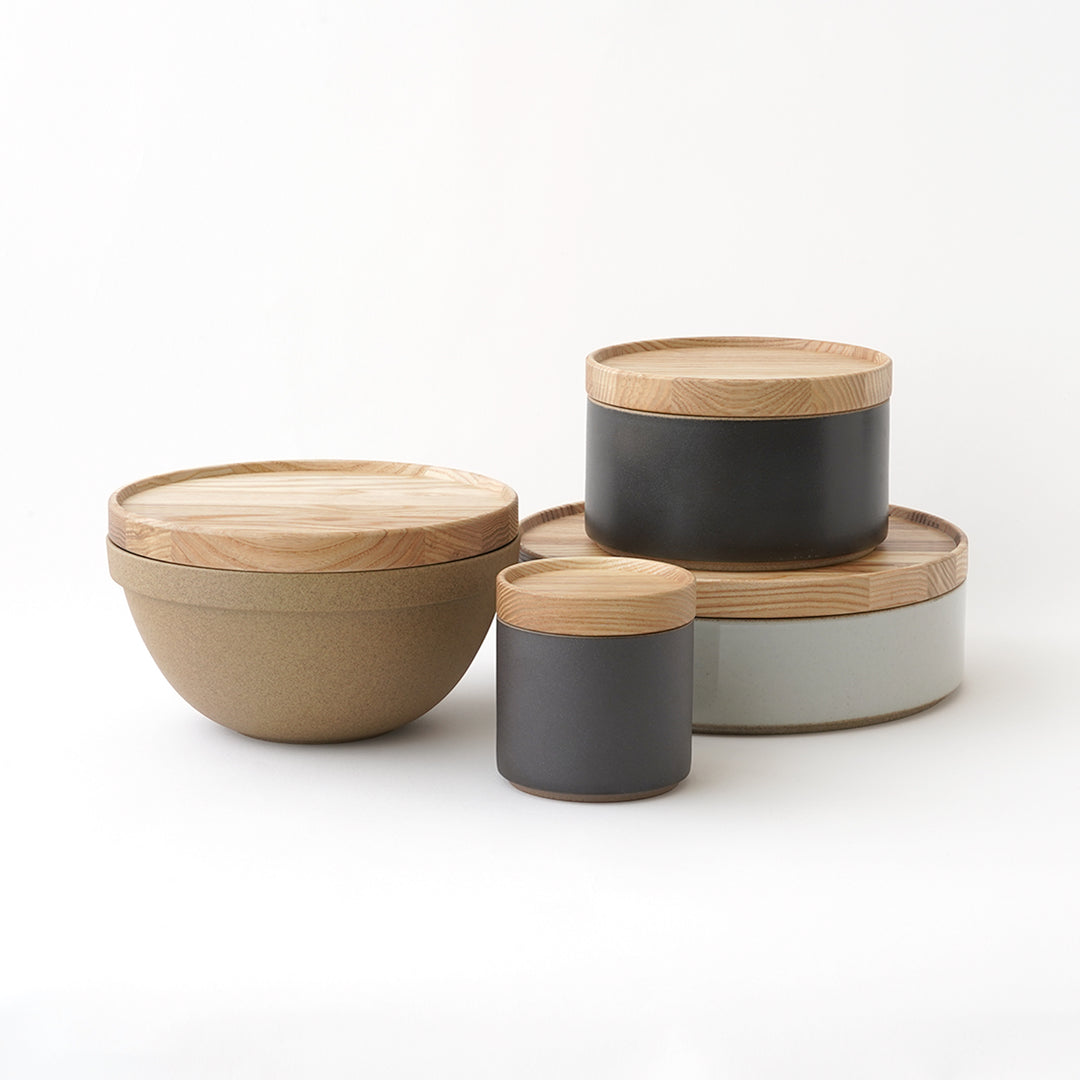 HASAMI PORCELAIN / WOODEN TRAY (LID) / ASH / 5 5/8" DIA x 7/8"