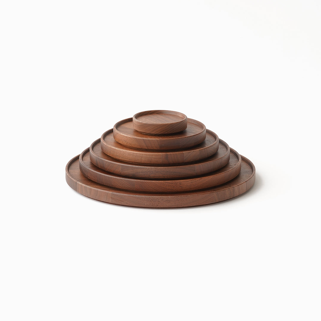 HASAMI PORCELAIN / WOODEN TRAY (LID) / WALNUT / 11 7/8" DIA x 7/8"