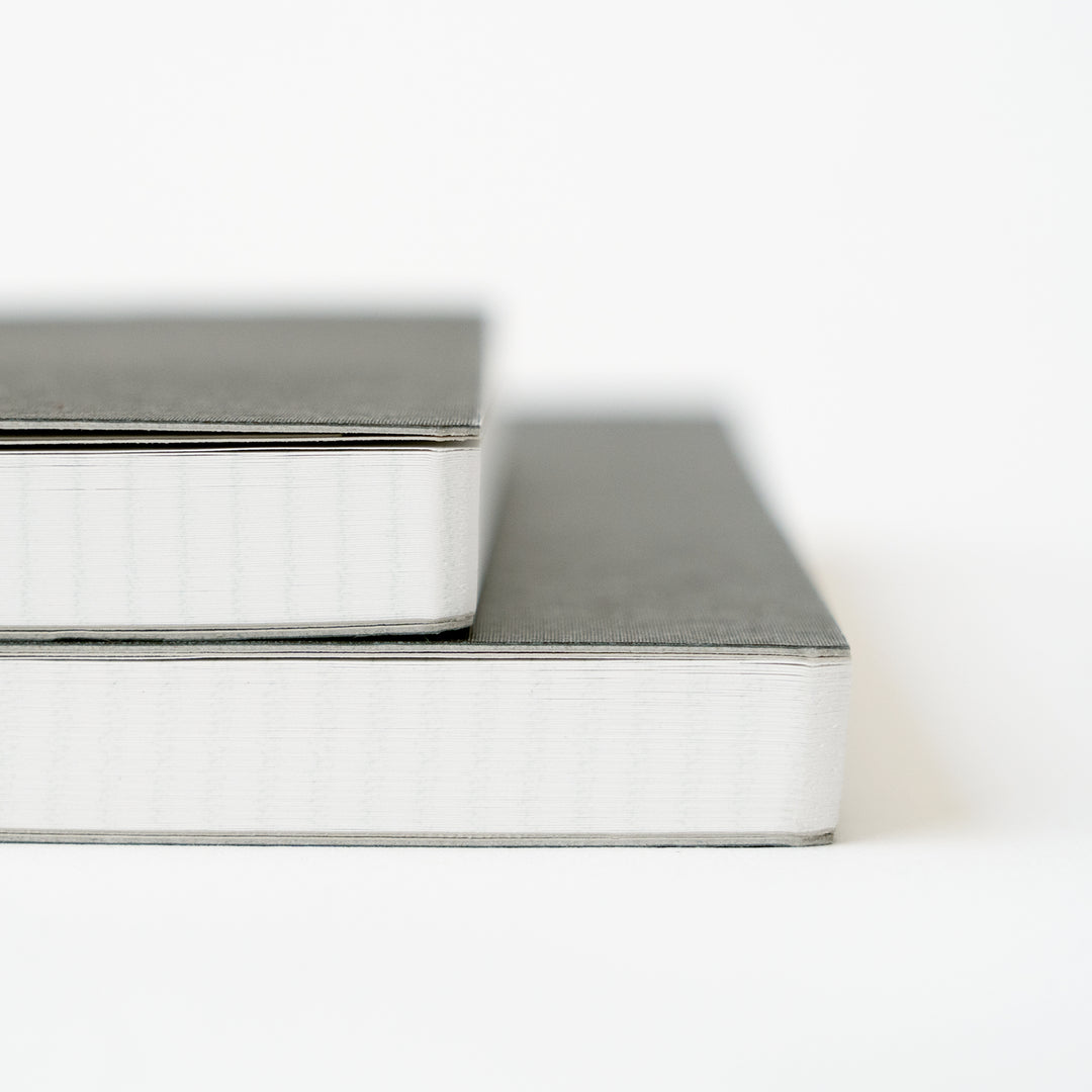 ITO BINDERY / NOTEBOOK BLACK / GRID