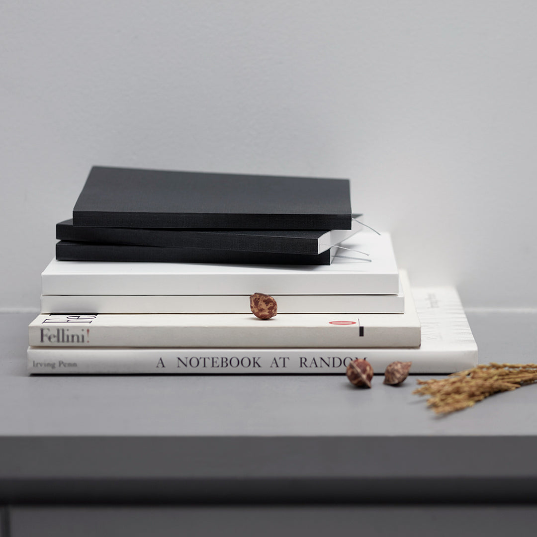 ITO BINDERY / NOTEBOOK BLACK / GRID