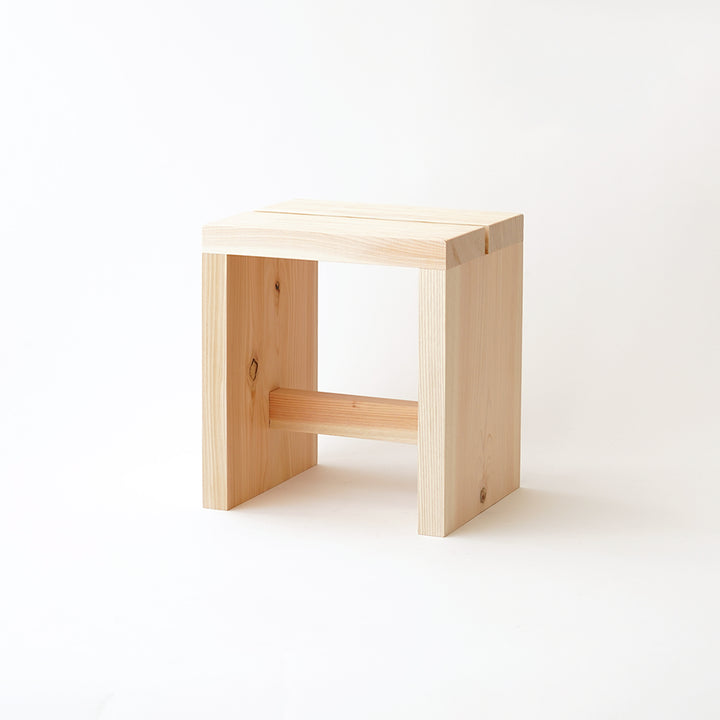 TOSARYU / HINOKI STOOL