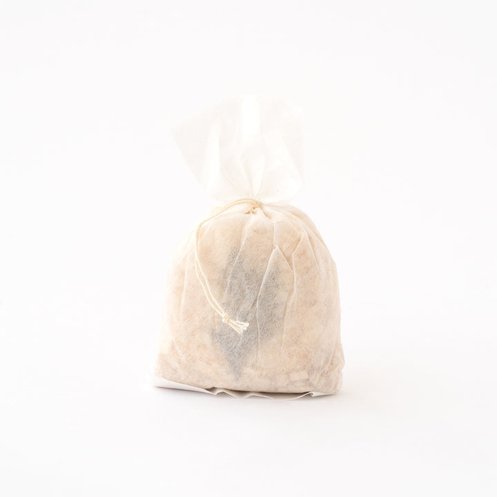 TOSARYU / HINOKI FLAKES SPA BAG (2 PCS)