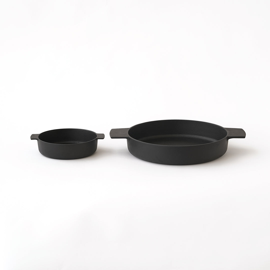 KAMASADA STUDIO CAST IRON PAN