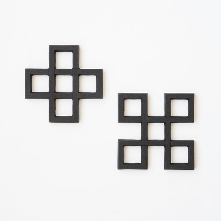 KAMASADA STUDIO CAST IRON TRIVETS
