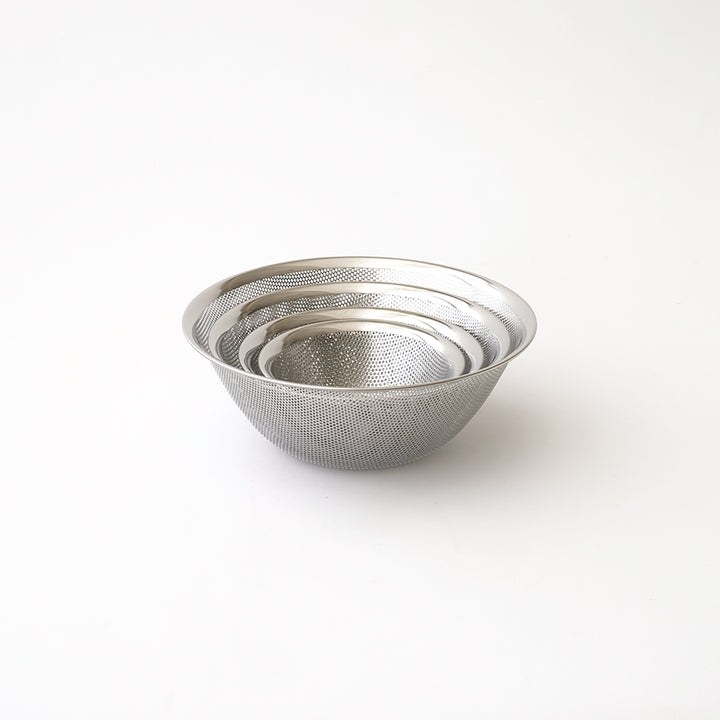 SORI YANAGI / STAINLESS STEEL PUNCH PRESSED STRAINER