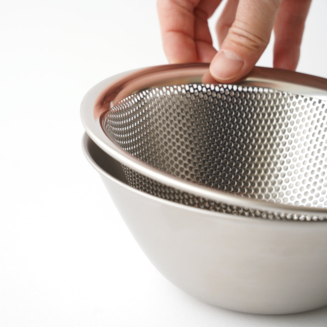 SORI YANAGI / STAINLESS STEEL MIXING BOWL