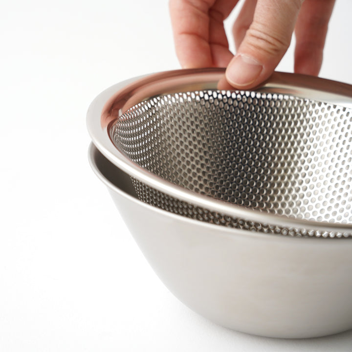 SORI YANAGI / STAINLESS STEEL MIXING BOWL