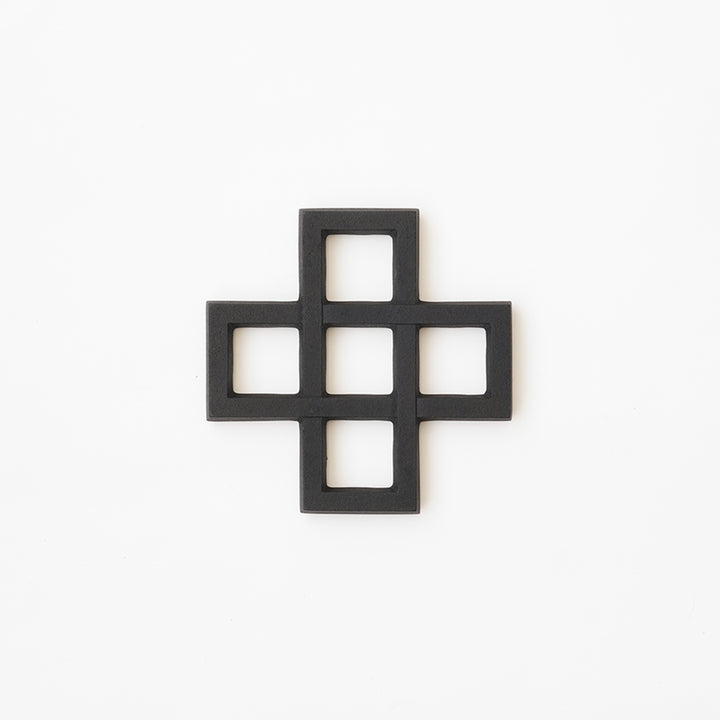 KAMASADA STUDIO CAST IRON TRIVETS