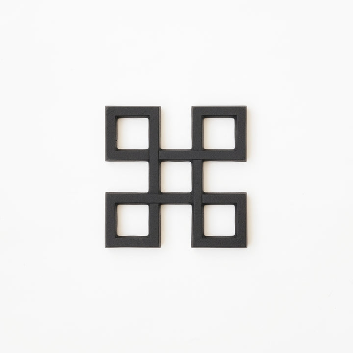 KAMASADA STUDIO CAST IRON TRIVETS