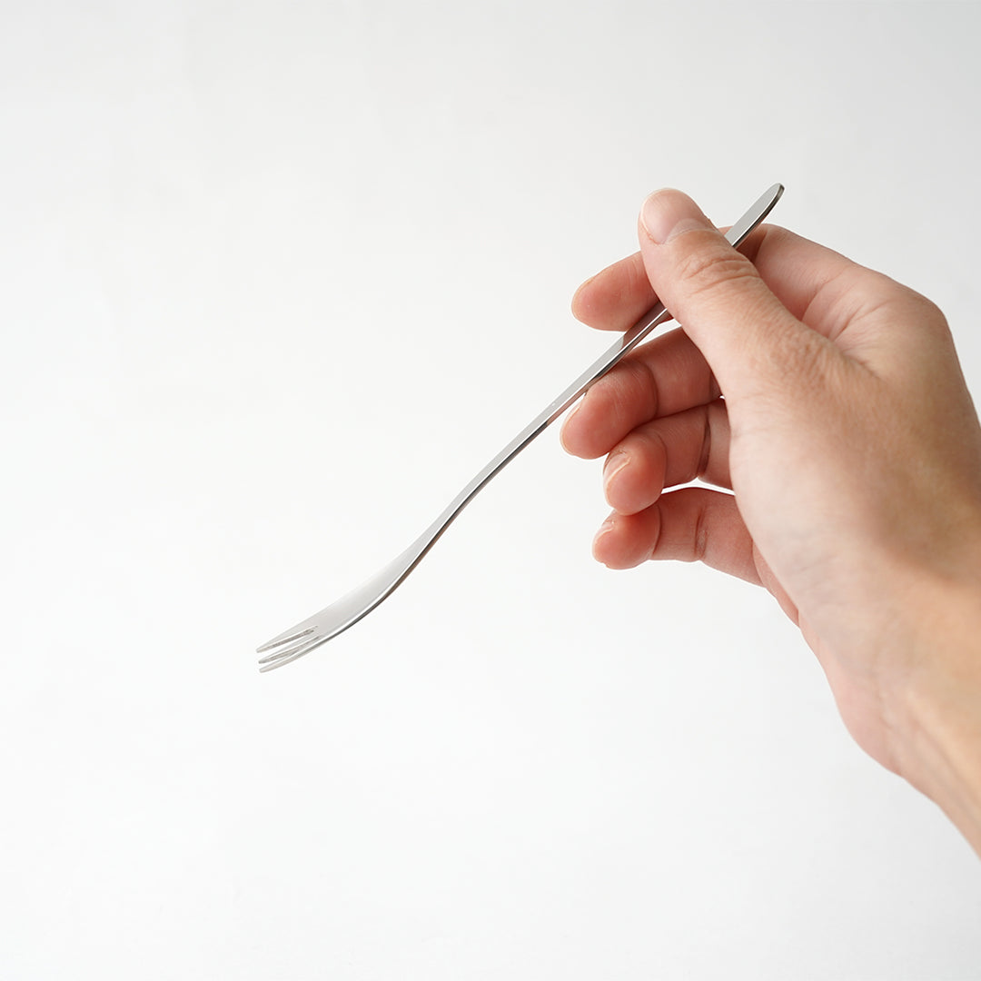 SORI YANAGI / STAINLESS STEEL CAKE FORK