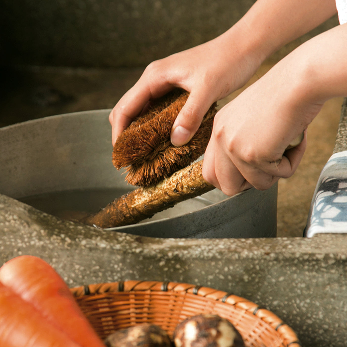 KAMENOKO TAWASHI / CLEANING BRUSH