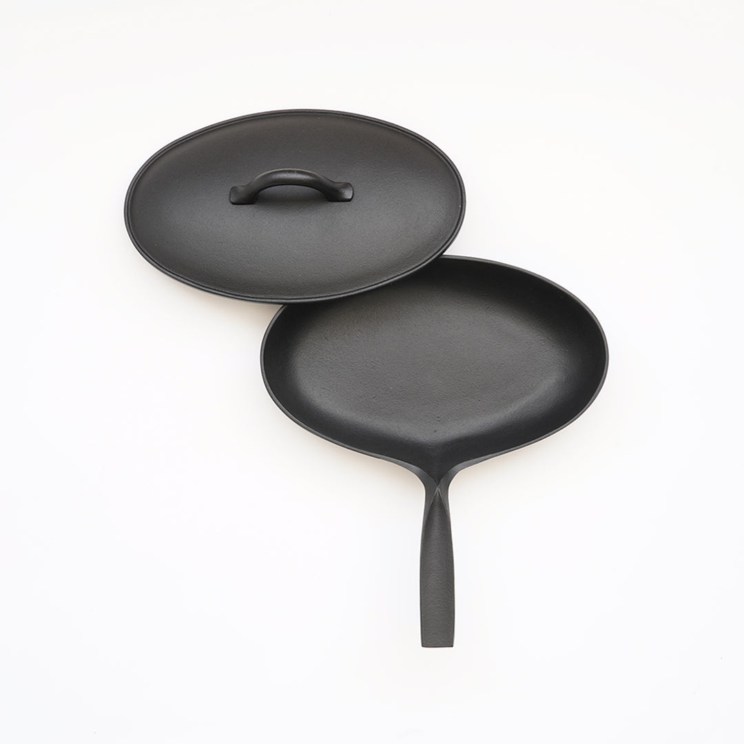 RIKUCHO OGASAWARA / CAST IRON FISH PAN WITH LID