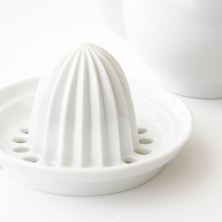 Azmaya Japanese Ceramic Juicer