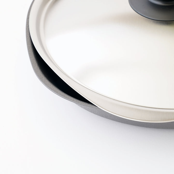 SORI YANAGI / IRON PAN WITH STAINLESS STEEL LID